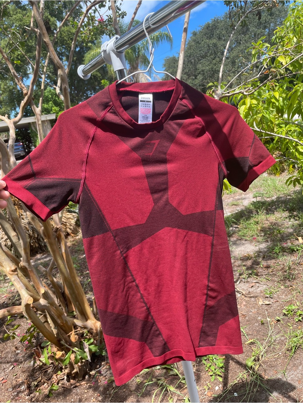 Gymshark Free Force seamless compression shirt